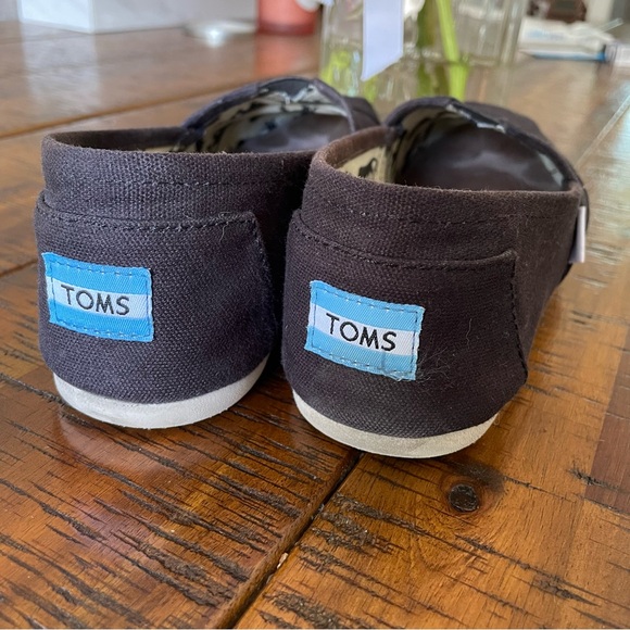 🎉HP🎉 Black Canvas TOMS - Picture 4 of 9
